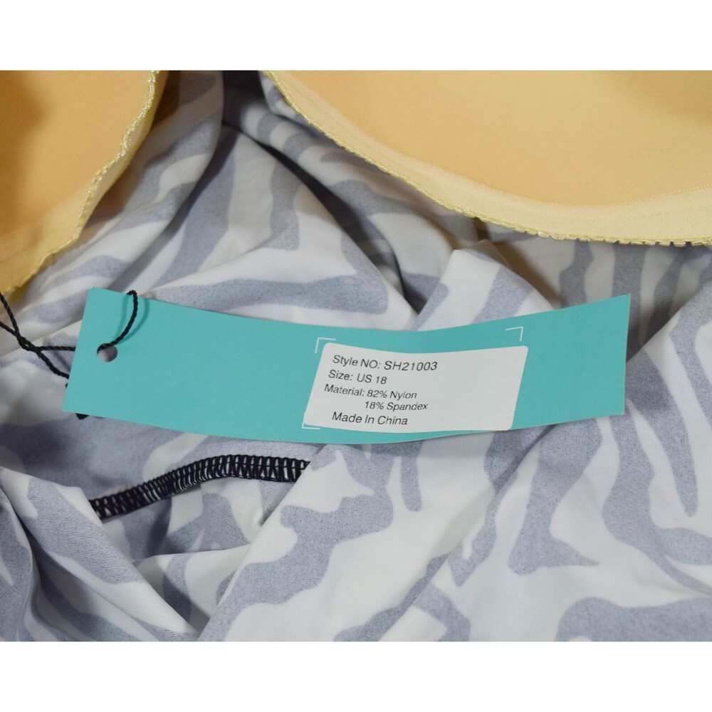 NWT Septangle Black & White Zebra Print Wireless Tankini Swim Suit Top Sz 18 - Picture 4 of 4